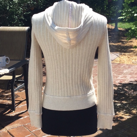 Eddie Bauer sweater hoodie size S. - Picture 2 of 7